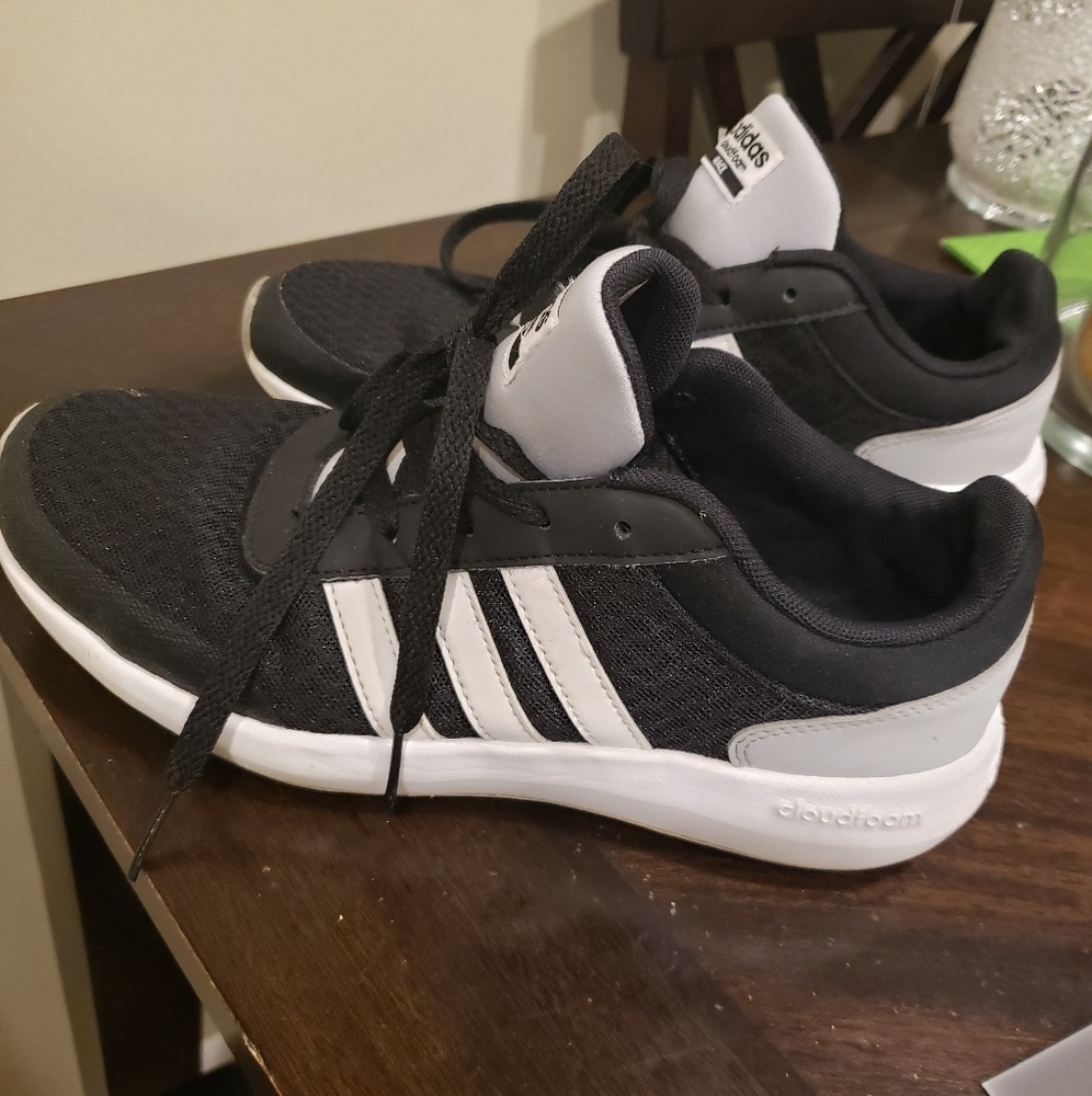 Adidas cloudfoam RACE